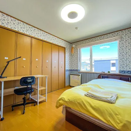 Crane Apartment Kushiro Exterior photo